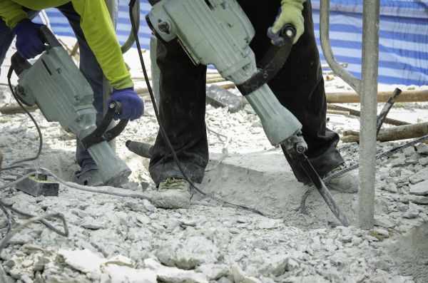 Slabjacking Service in Blue Springs